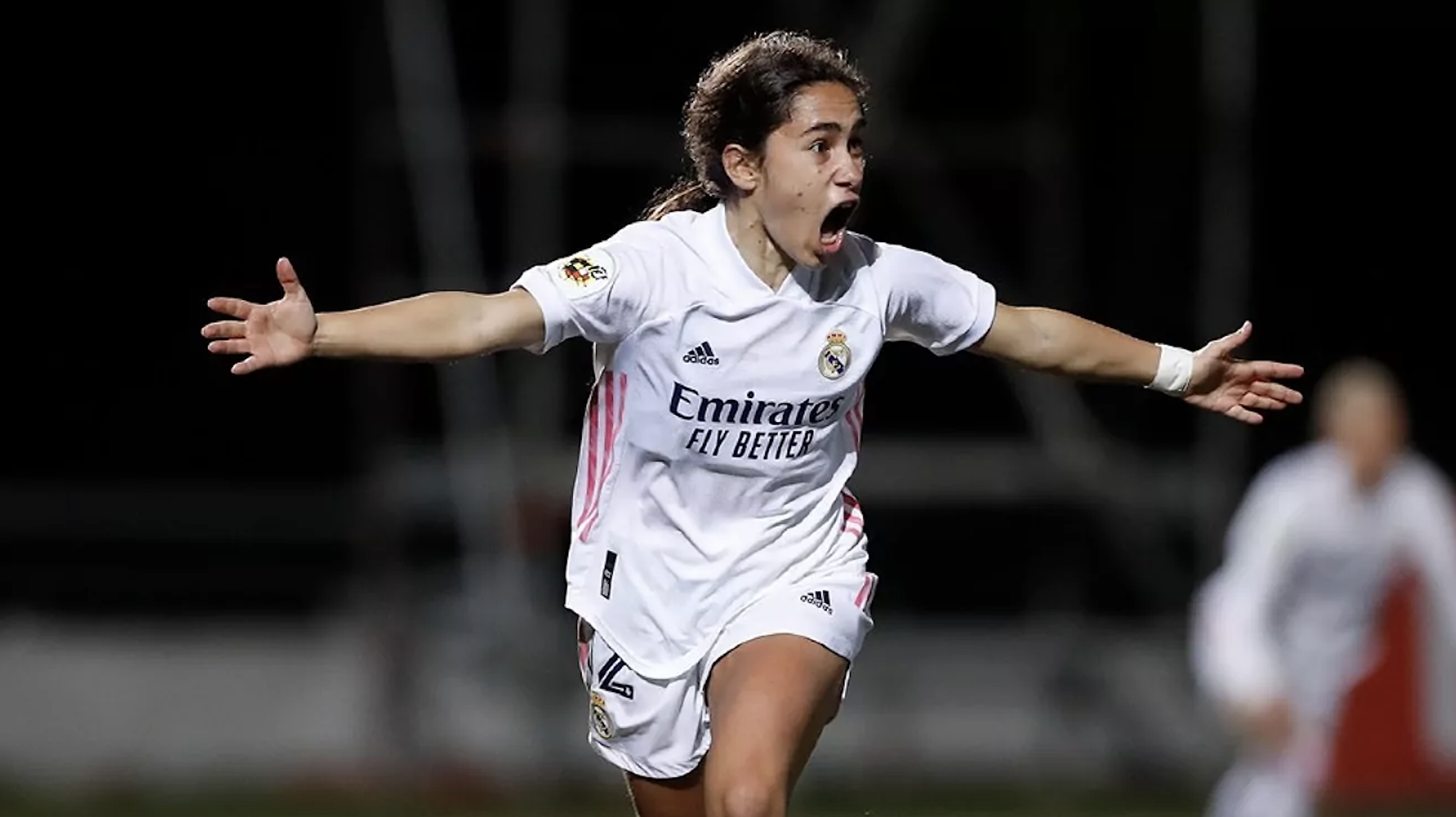 Un gol de Lorena Navarro en el último minuto da al Real Madrid tres puntos que le ponen a tiro el liderato