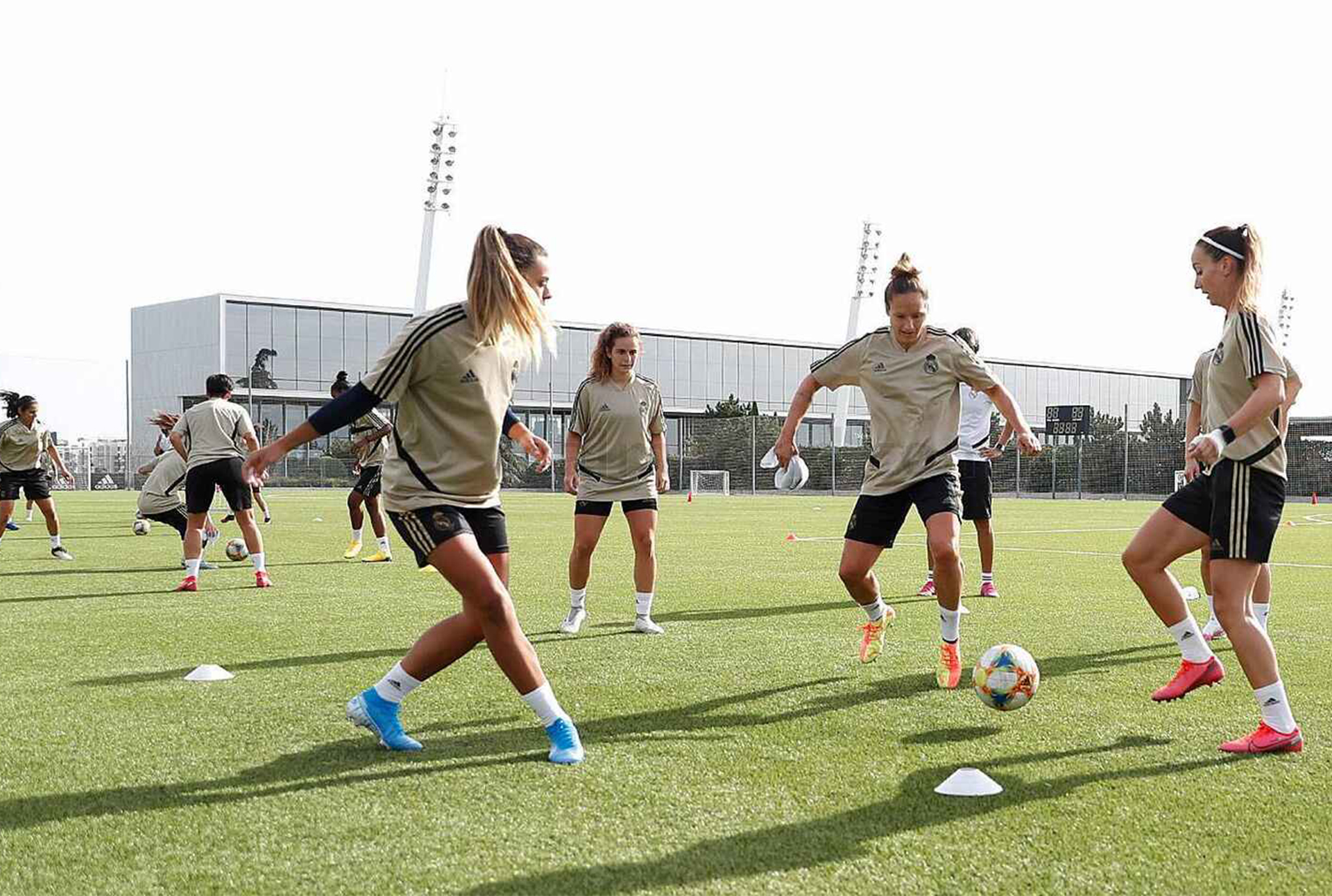 El primer entrenamiento del Real Madrid Femenino: nace una nueva era